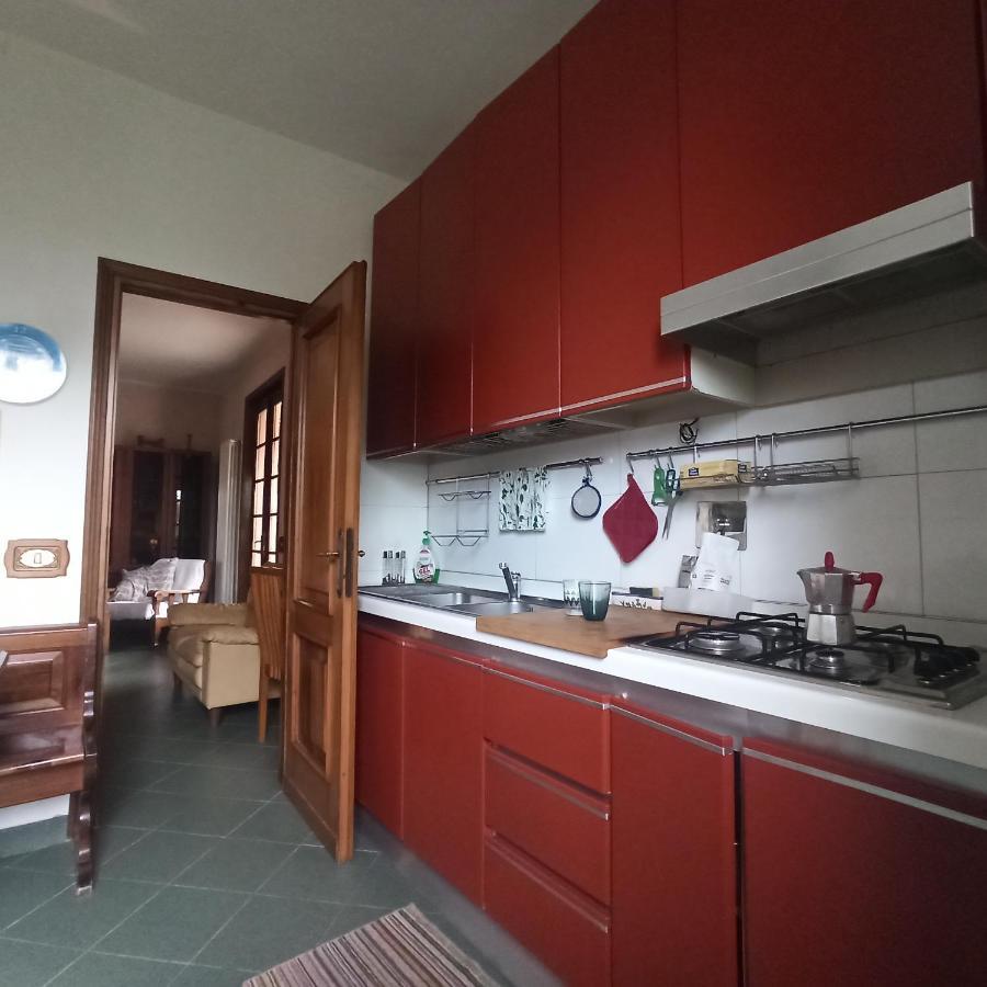Casa Vincenzo 130 Mq Con Portico Ed Ingresso Esclusivo Dal Giardino Villa Felino Buitenkant foto